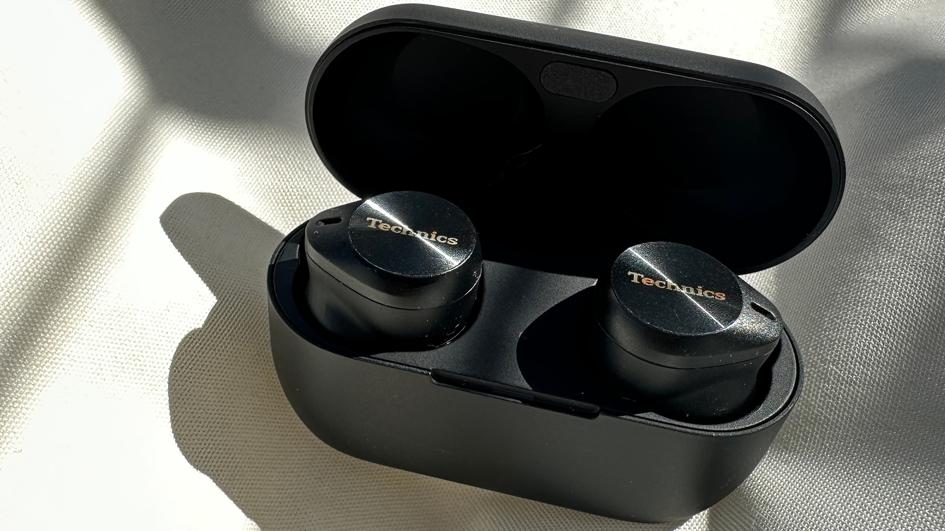 Technics EAH-AZ80 review: feature-packed wireless earbuds with
