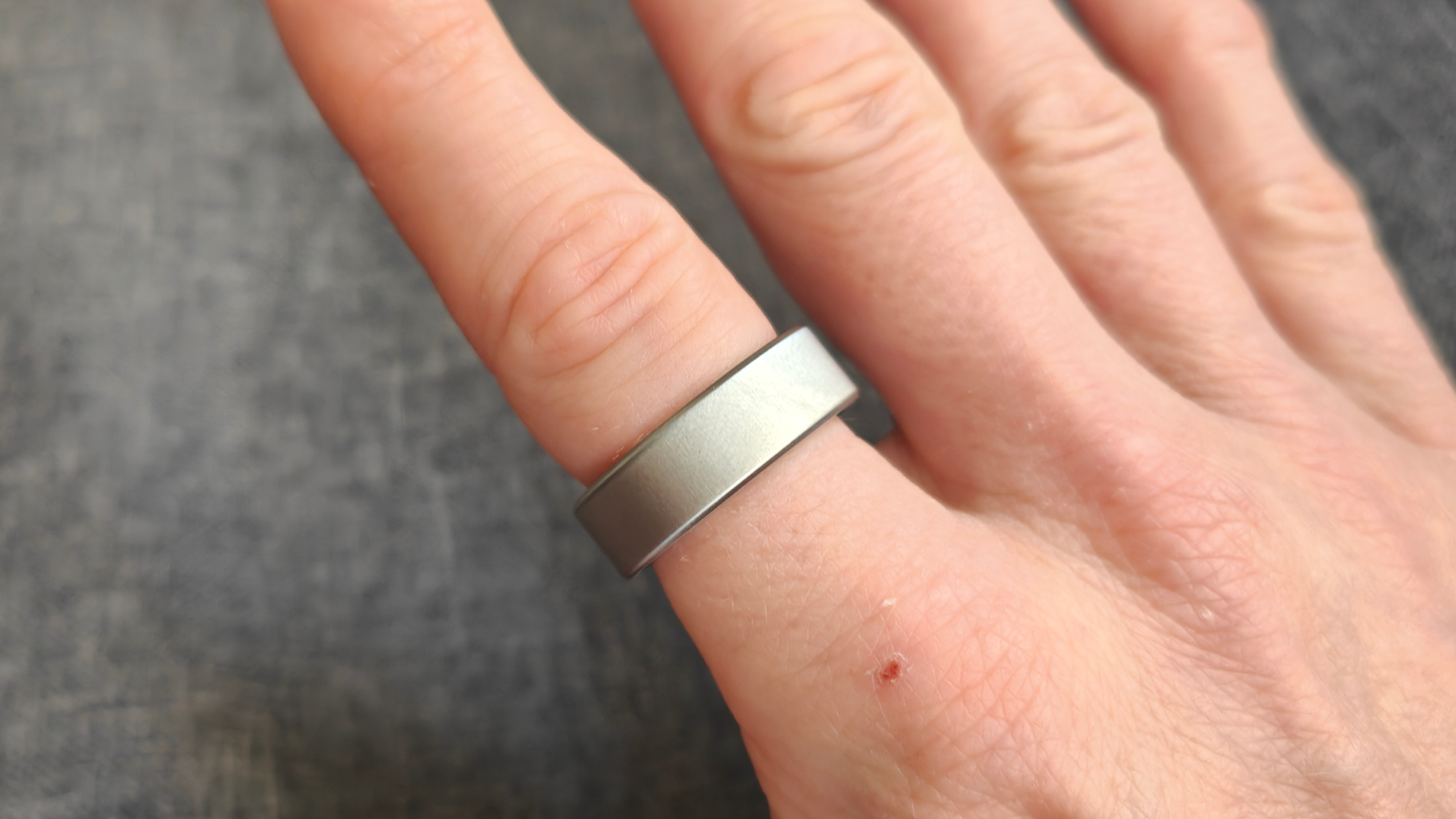 Oura Ring 4 review: a future-proof smart ring with a subscription