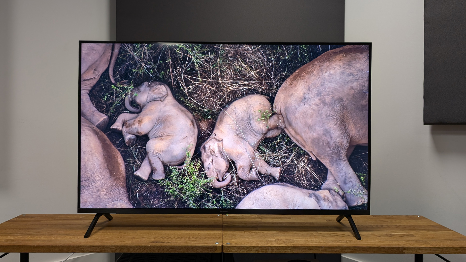 Panasonic W90A review: a solid TV designed for movie fans on a