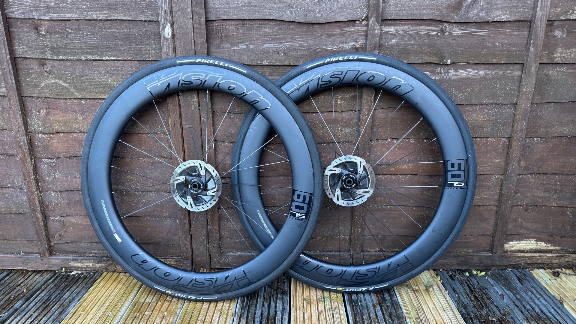 Vision Metron 60 SL review: not the lightest, but fast rolling and