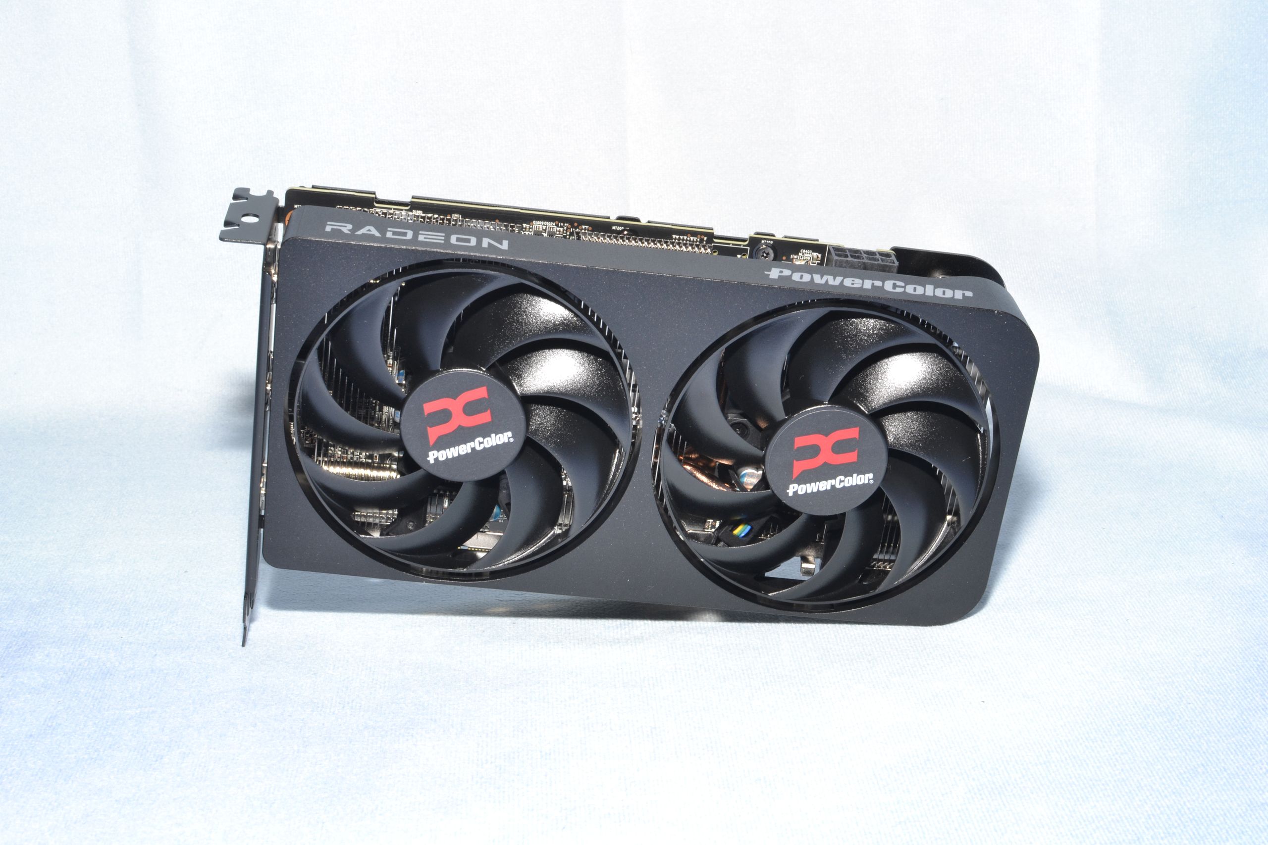 PowerColor Radeon RX 9060 XT Reaper 16GB - AMD Radeon RX 9060 XT