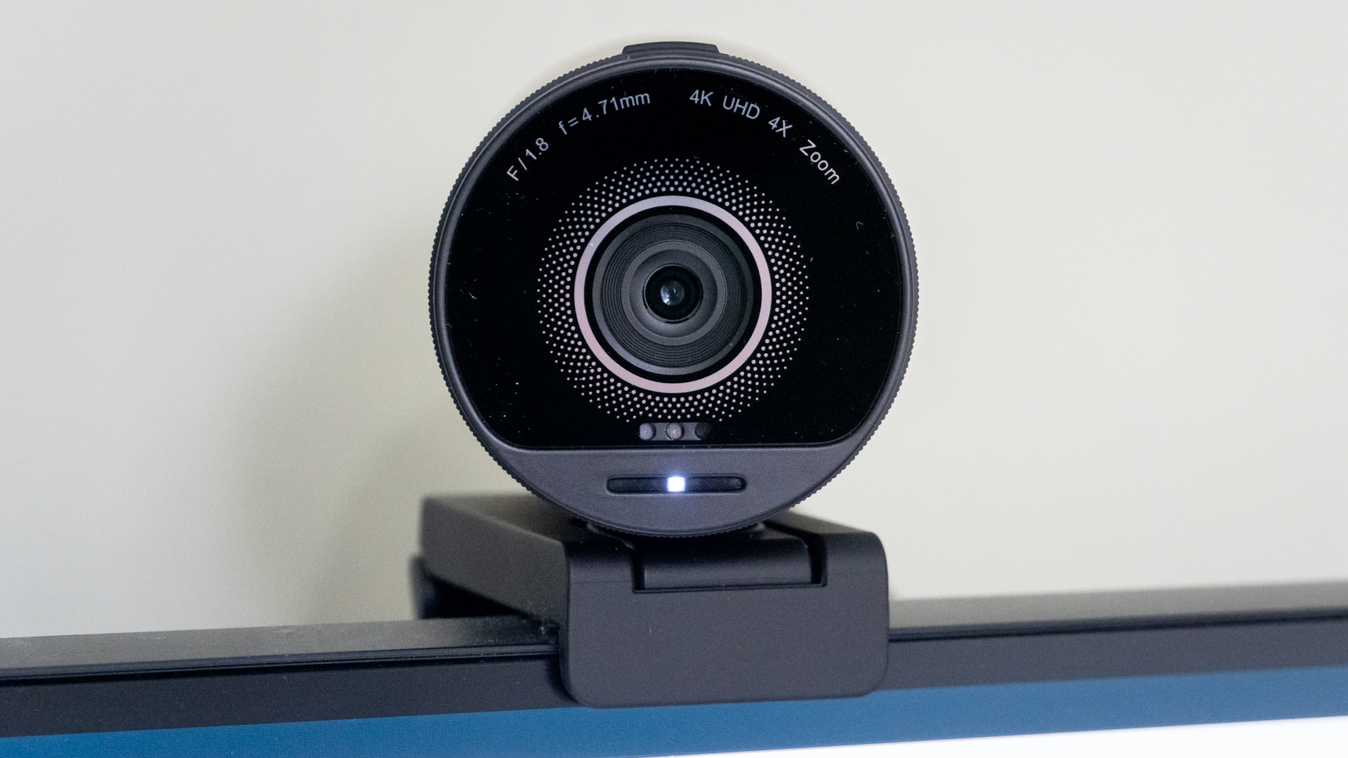 Emeet SmartCam S800 webcam review: a mediocre 4K webcam outfoxed