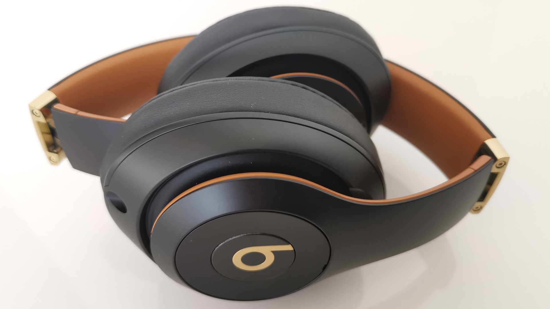 Beats Studio 3 Wireless noise cancelling headphones review | Louder