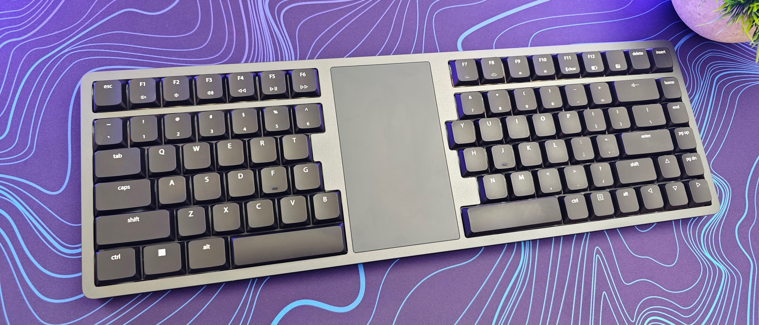 Kinesis Form Split Mechanical Keyboard review: Ergo on the low