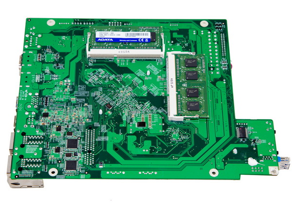 A Look Inside And Component Analysis - QNAP TS-453 Pro-8G NAS