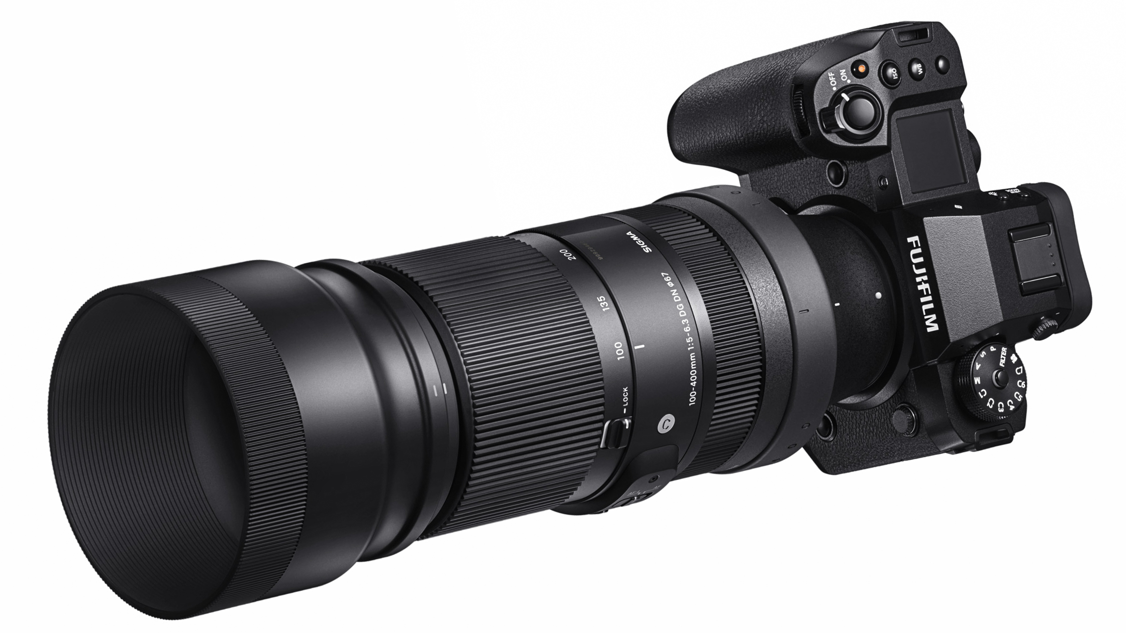 Sigma launches its first-ever telephoto zoom for Fujifilm X-mount