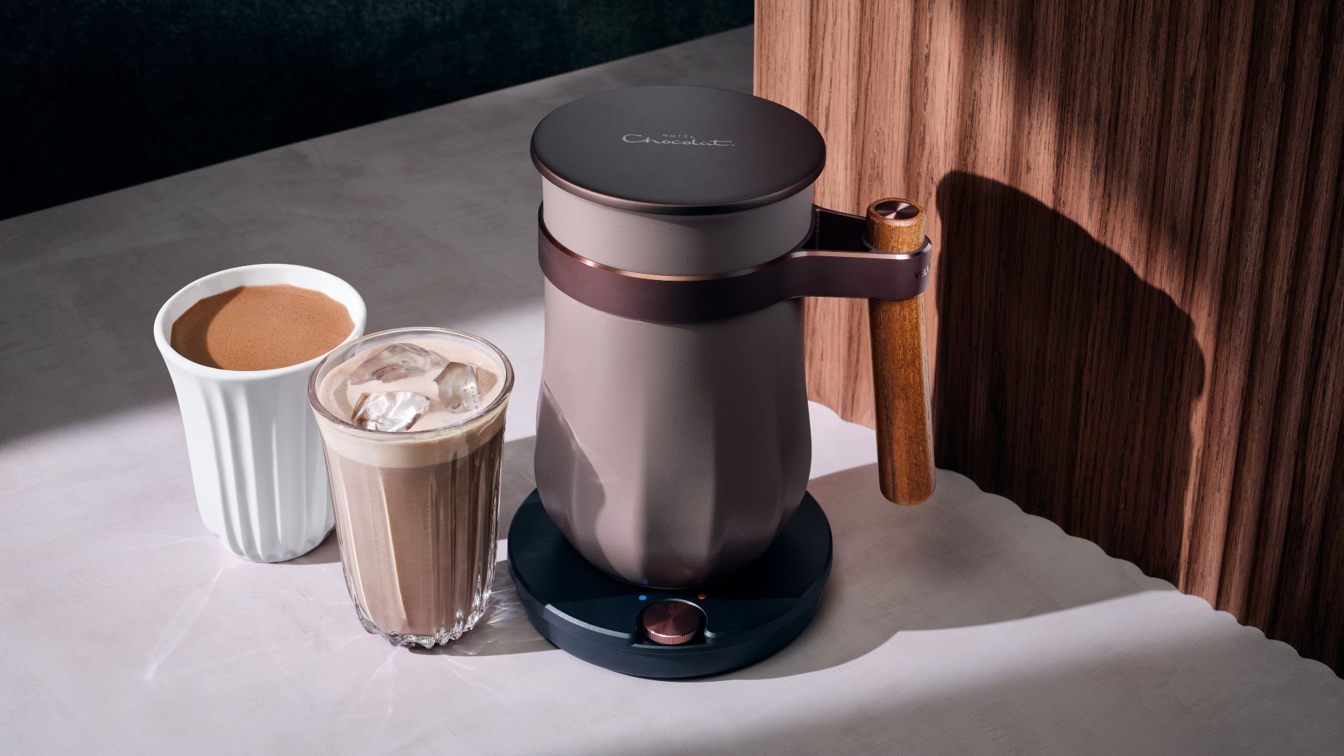 Hotel Chocolat just dropped a new Velvetiser, and it can make hot