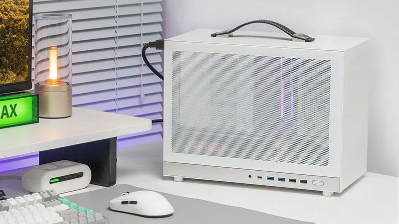 Micro-ATX chassis just 16 liters in size supports quad-slot GPUs