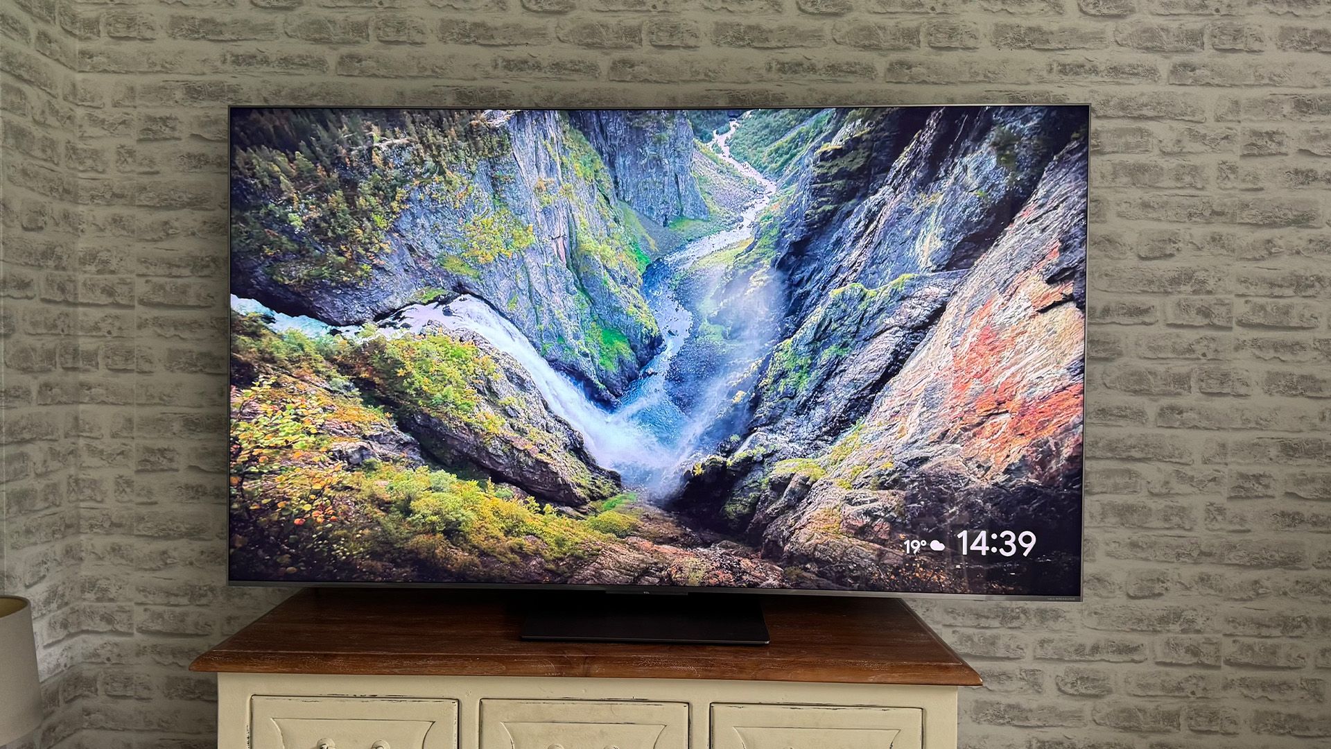 TCL 65C8K review: a winning blend of extreme brightness