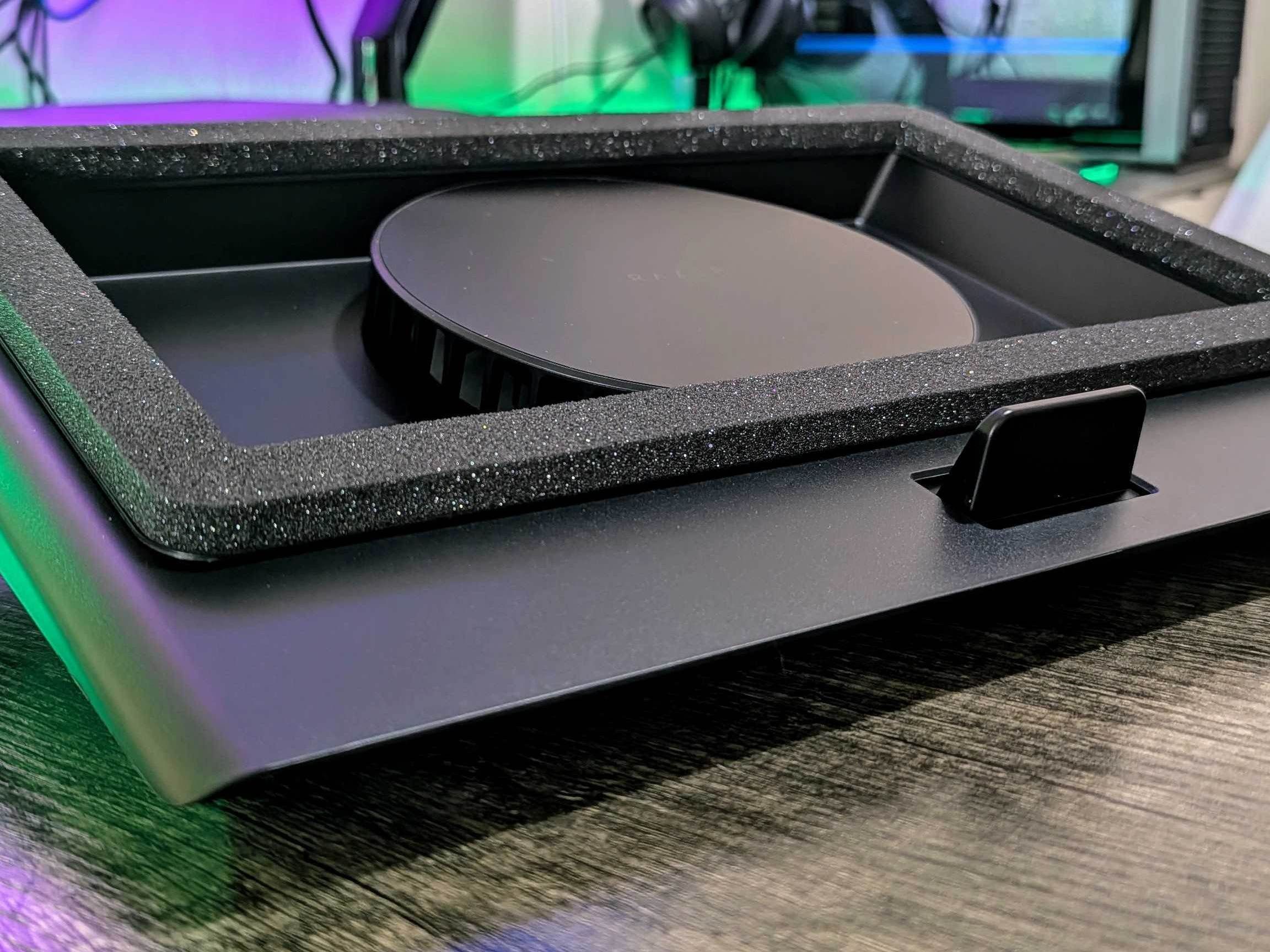 Razer Laptop Cooling Pad review: Loud and expensive, but it really