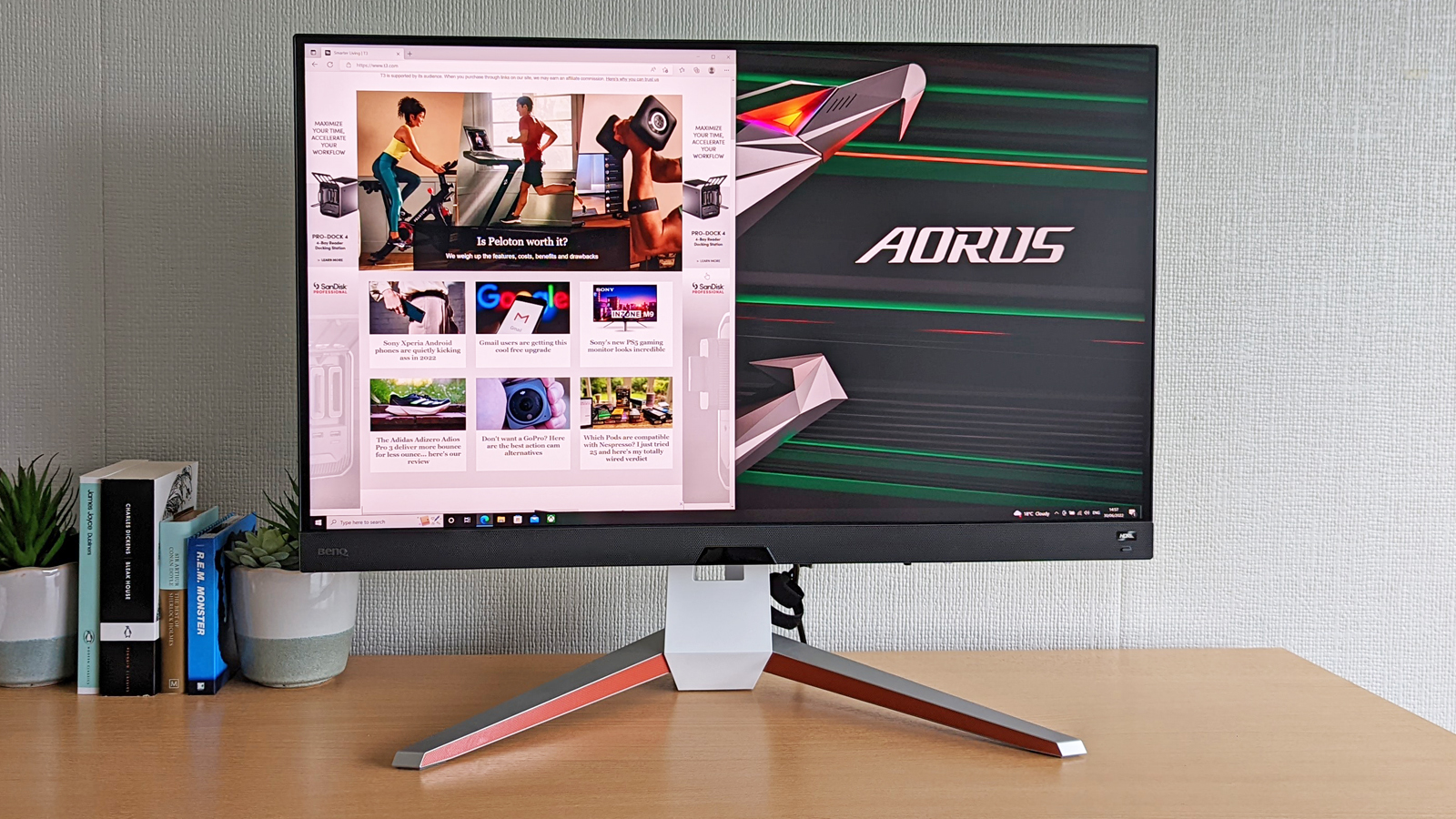 BenQ EX3210U Mobiuz review: a great 4K and gaming monitor | T3