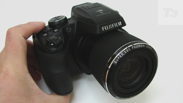 Fujifilm FinePix S9400W review | T3