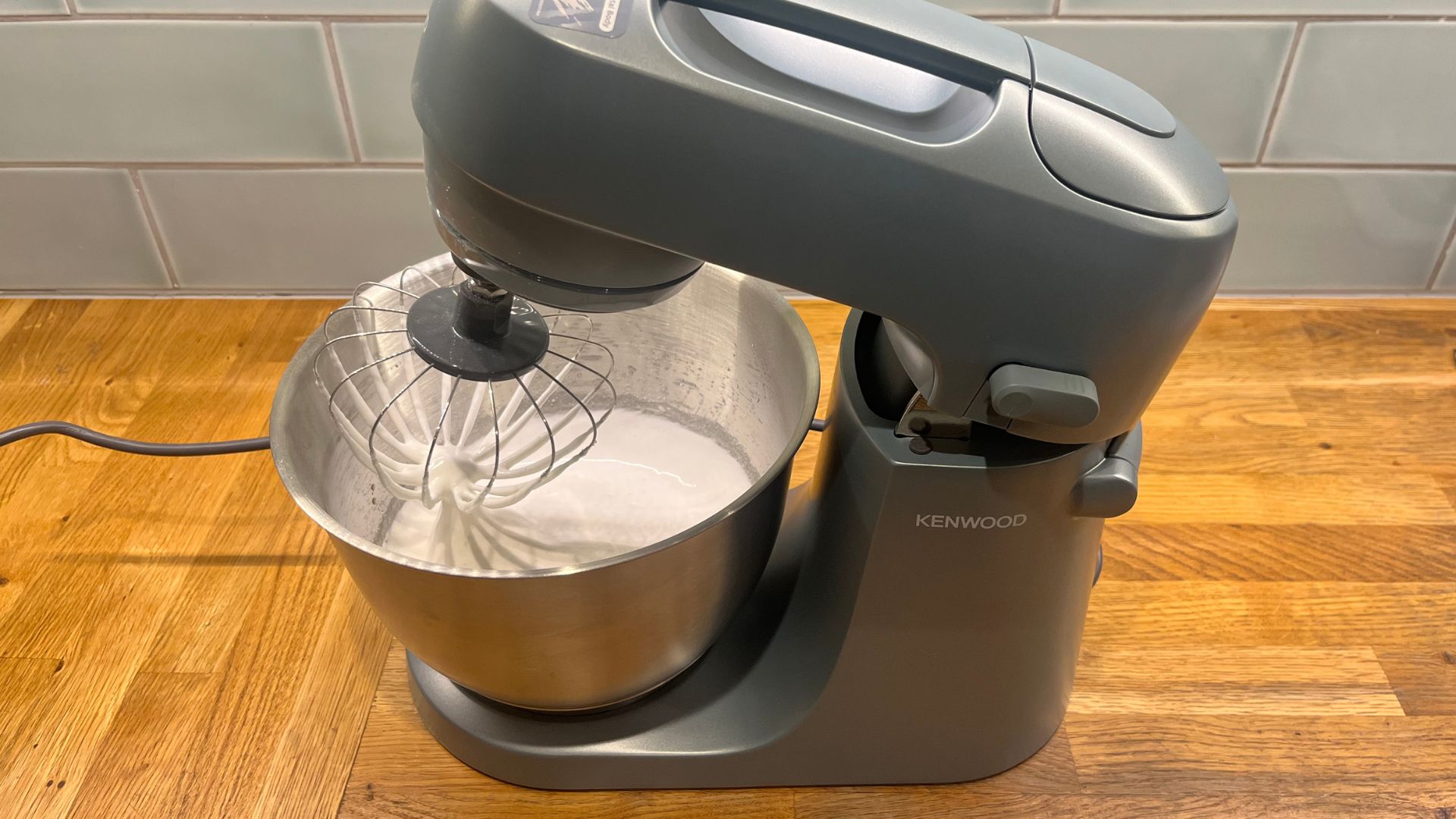 Kenwood Go KZM35.000GY Stand Mixer review | Top Ten Reviews