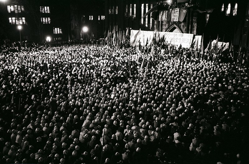 報道写真家：三留理男さんから写真寄贈 [写真特集21/30] | 毎日新聞