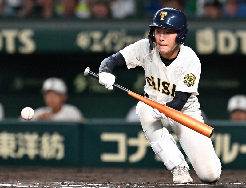 すごいところにいるな」 早稲田実－大社で感じた異様な雰囲気 | 毎日新聞