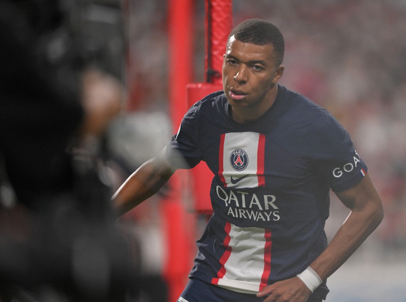 100万人に1人の逸材」エムバペが変えた空気 パリSG | 毎日新聞