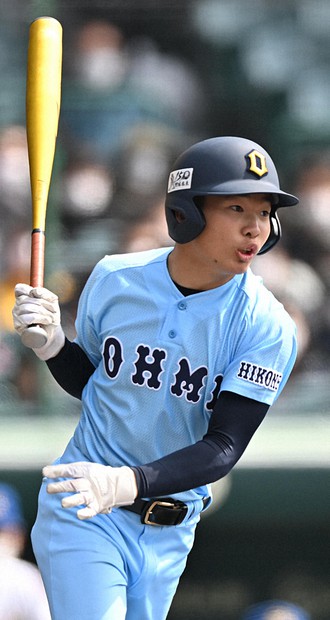 近江、背番号18が3打点 あのOBも「カッコイイ」 センバツ | 毎日新聞