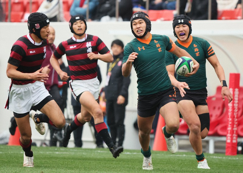 暴れ回った緑ジャージー 東福岡「運命の決勝」制した 高校ラグビー