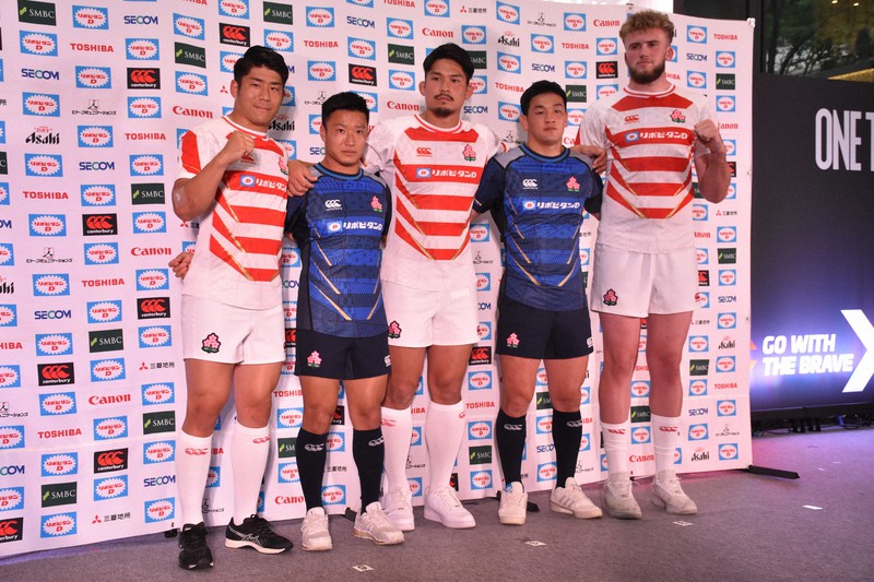 なぜ桜？赤白ボーダー？ ラグビー日本代表ジャージーの歴史 | 毎日新聞