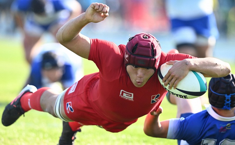 新ジャージーの流通経大柏 逆転でシード校撃破 全国高校ラグビー