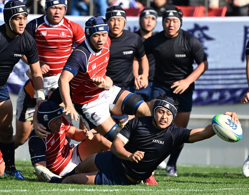 選手ファースト」でシード撃破 28歳新監督の天理 高校ラグビー