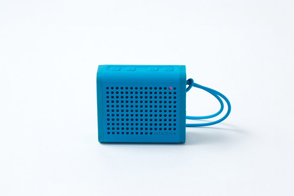 NIXON］の名作スピーカー『BLASTER』の新色と、新作『MINI BLASTER』が