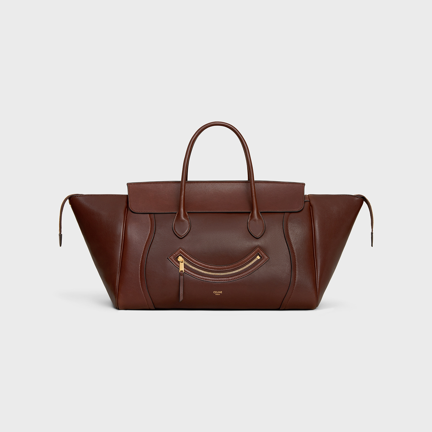 CELINEの新作バッグ『NEW LUGGAGE』