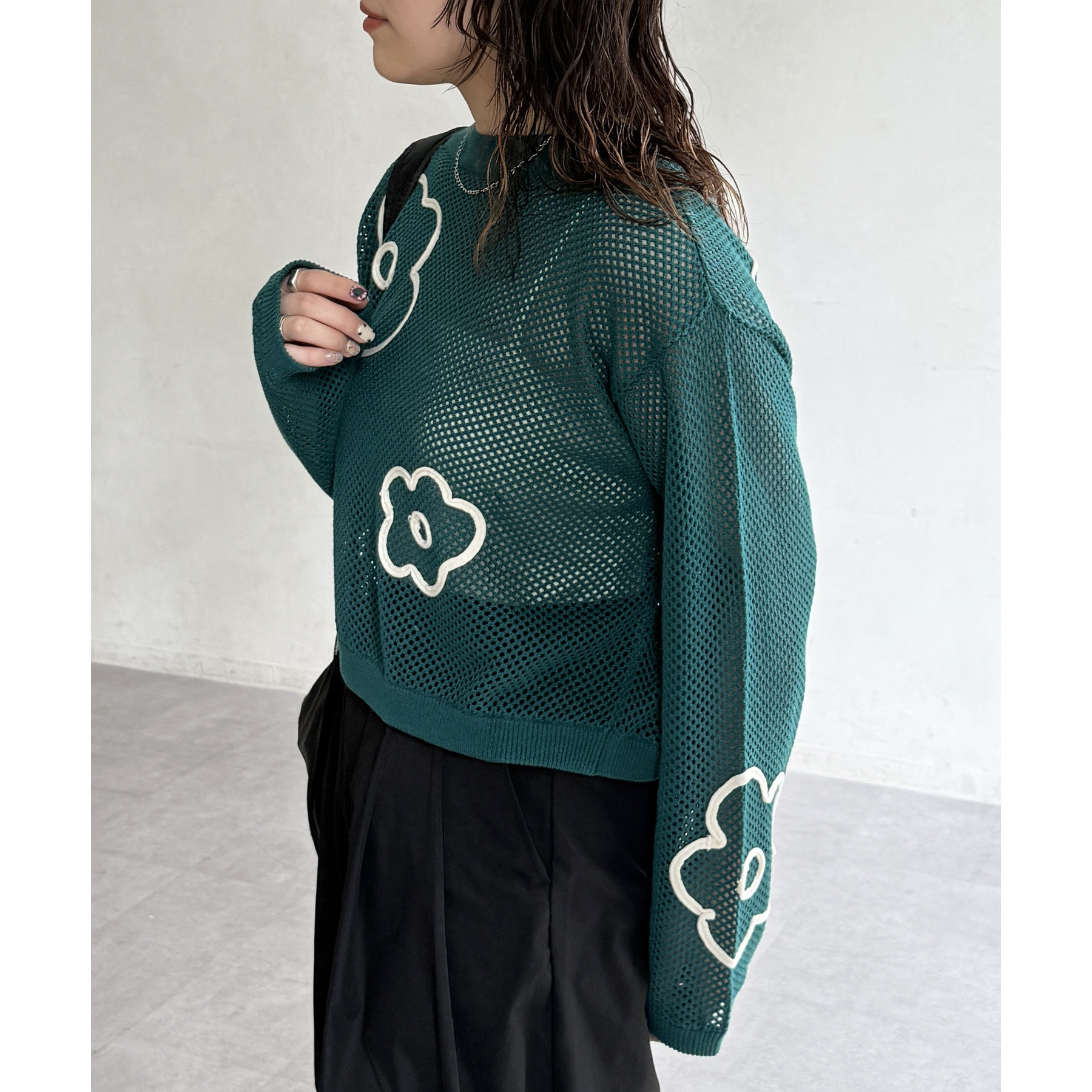 コード刺繍花柄メッシュニット | ファッション通販サイト NUGU