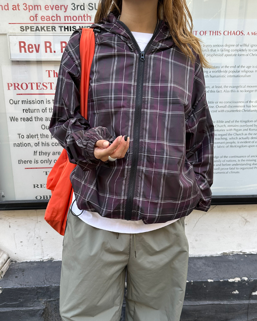 ユニセックス）タータンチェックダブルジップウィンドブレーカー