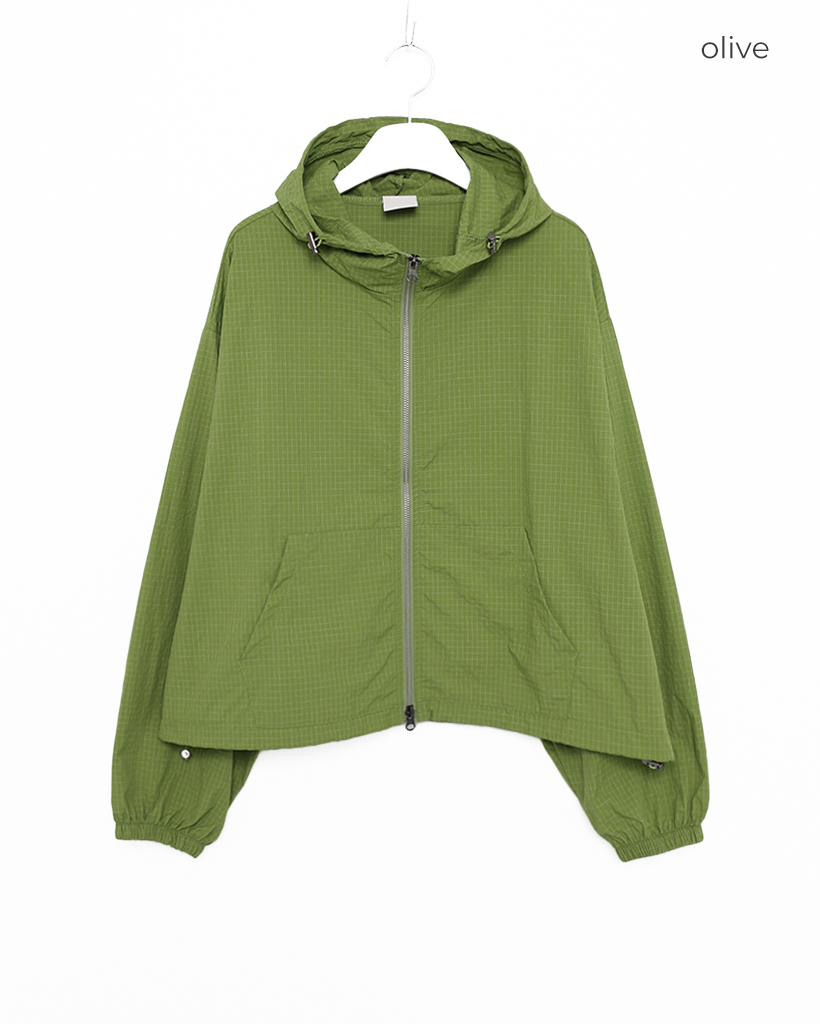 カラフルフードウィンドブレーカー | ファッション通販サイト NUGU