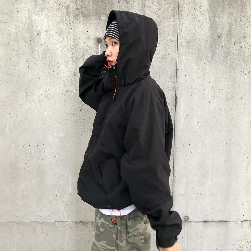 ユニセックステクニカルウィンドブレーカー | ファッション通販サイト NUGU