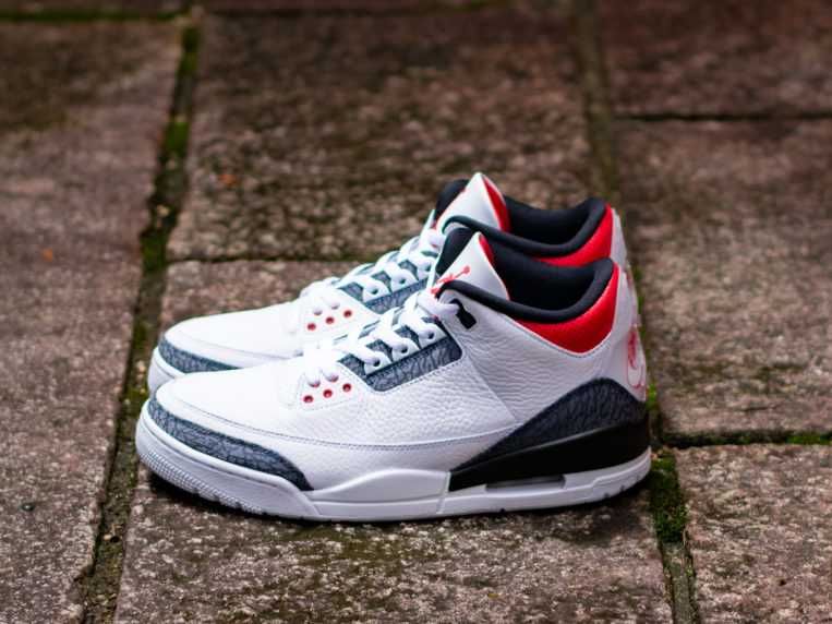 販売リンクあり】8/8発売 NIKE AIR JORDAN 3 SE 