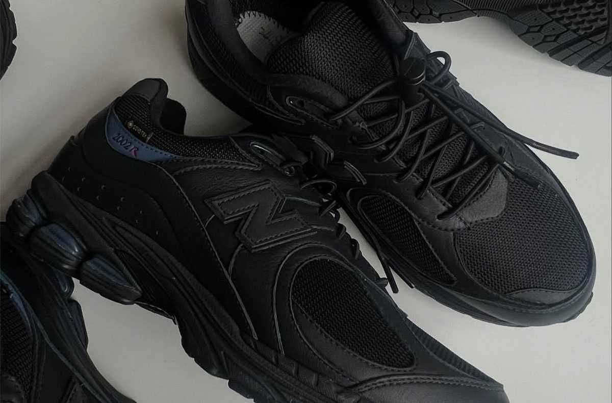 海外12/18発売｜JJJJound × New Balance 2002R Leateher GORE-TEX