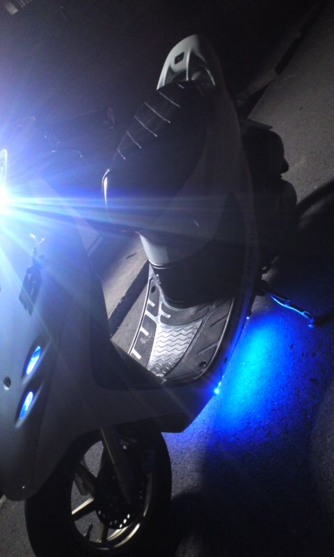 エーモン テープLED(青) 30cm のパーツレビュー | Live Dio ZX (ライブ