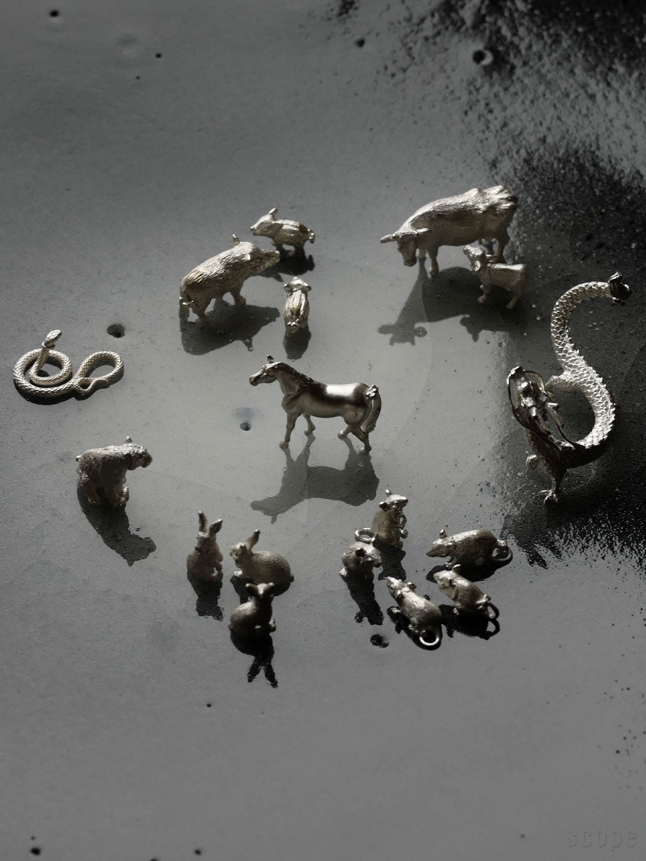 販売終了】東屋 午 925｜限定100個、8年目となる銀製の干支フィギュア