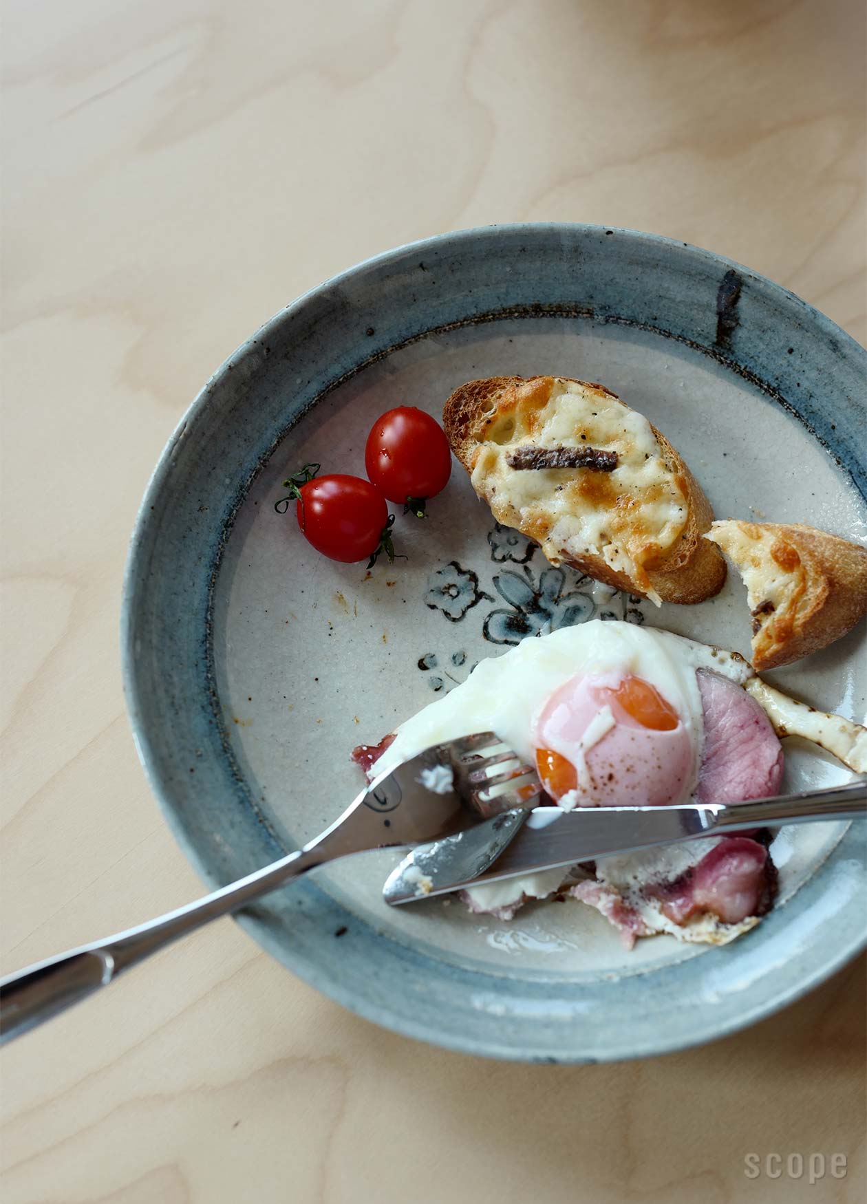 伊賀石本 | 花絵皿 | 東屋