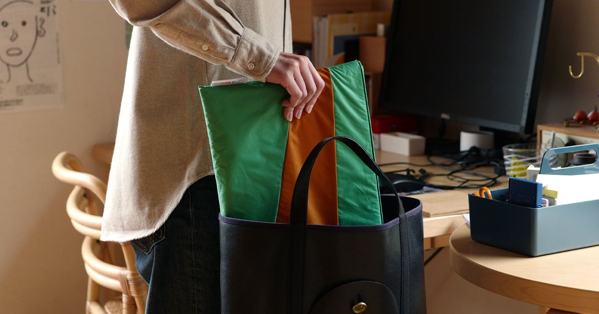 13・14インチPCに。スーザンベルのプロテクタブル