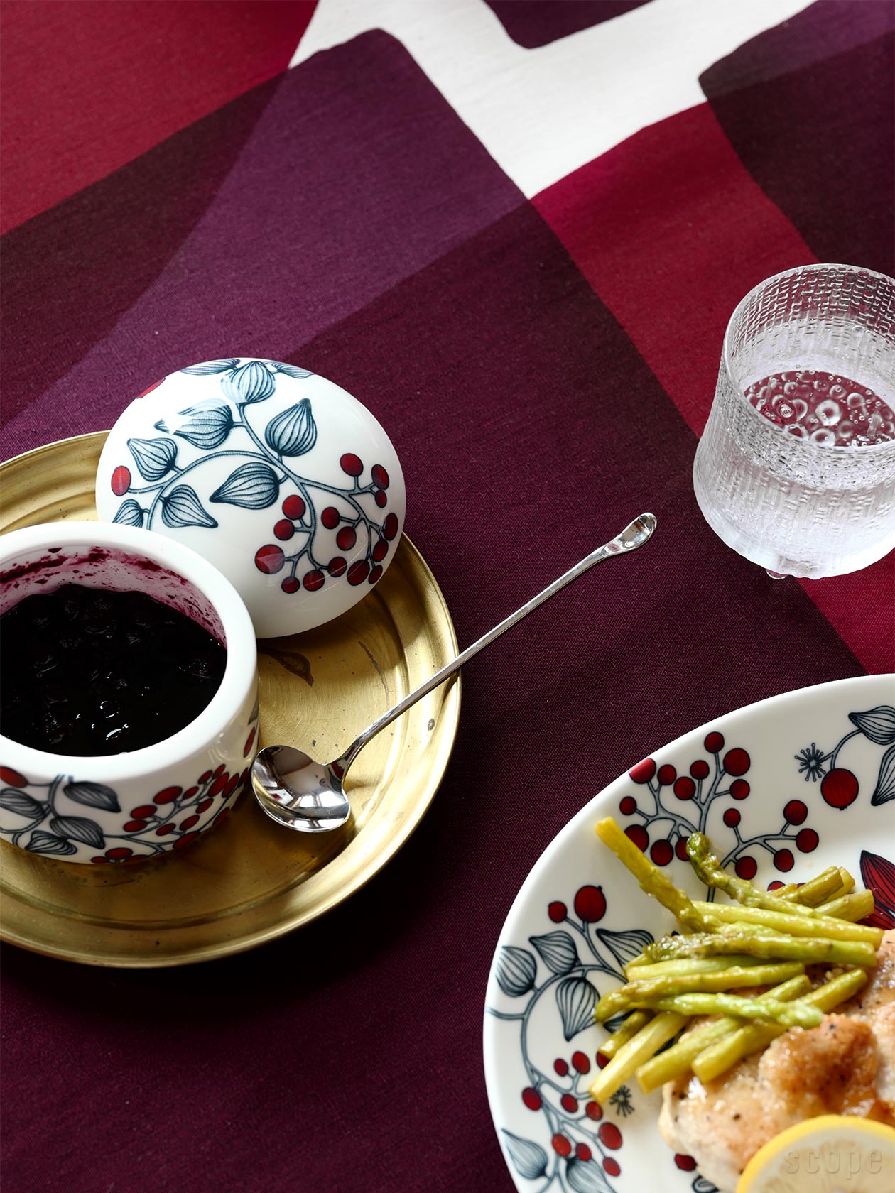 【新品】SCOPE Slowpe Slice ワイン 190cm テーブルクロス 予約〉Slowpe Slice ワイン | scope