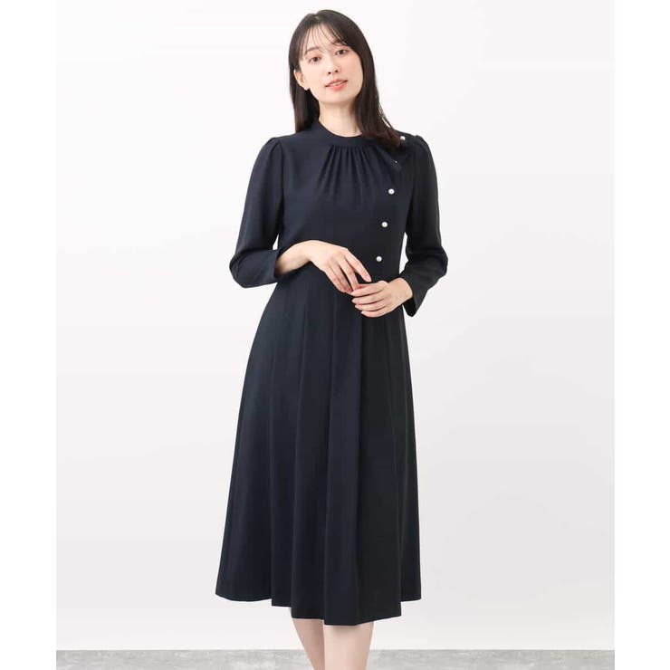 サテンジョーゼットパール調ドレープデザインワンピース/洗える[品番