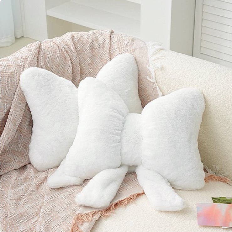 ふわふわリボンクッション[品番：SHNW0012452]｜SHEENA （シーナ）の