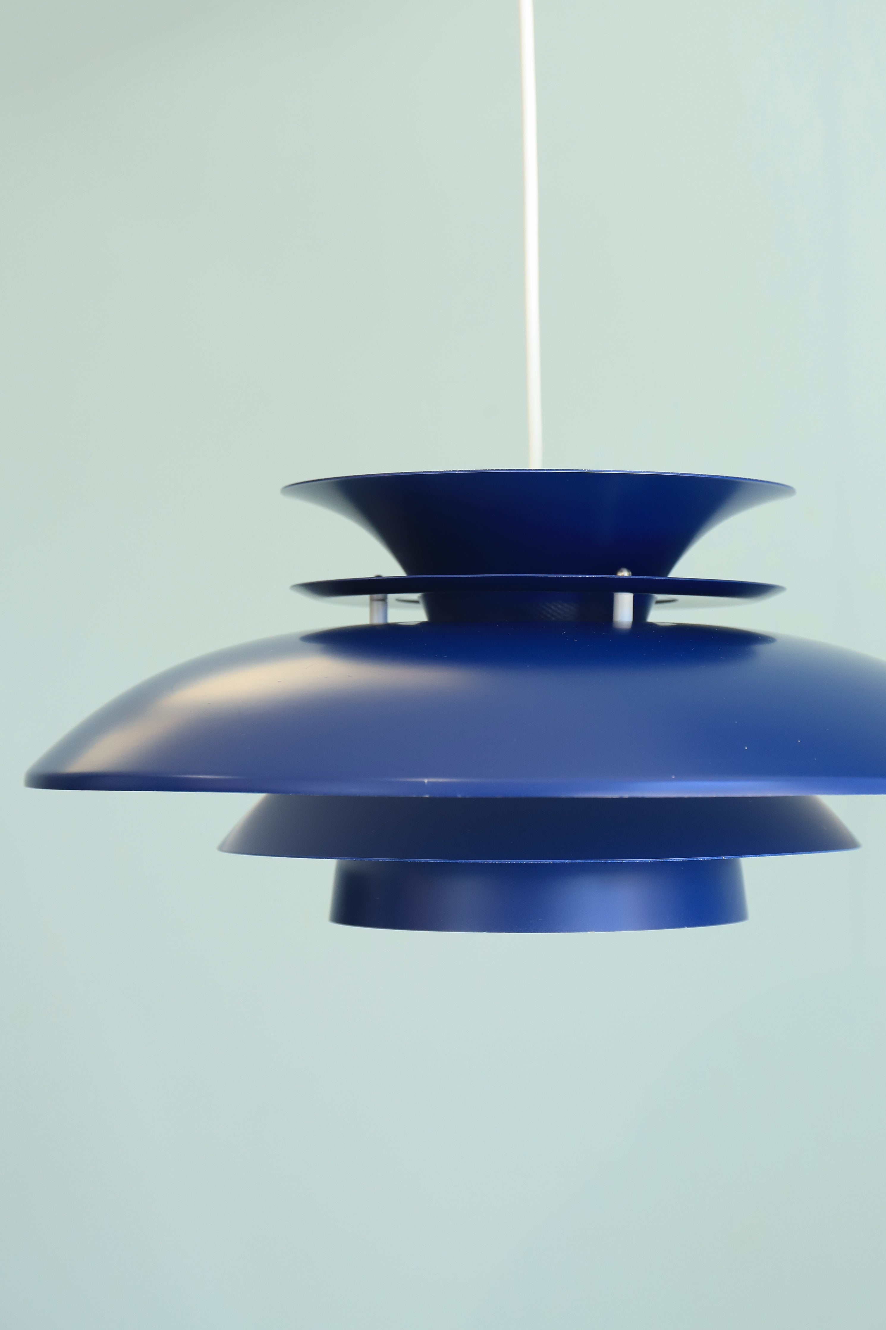 スイスヴィンテージ ベルクス ペンダントライト 照明 北欧デザイン