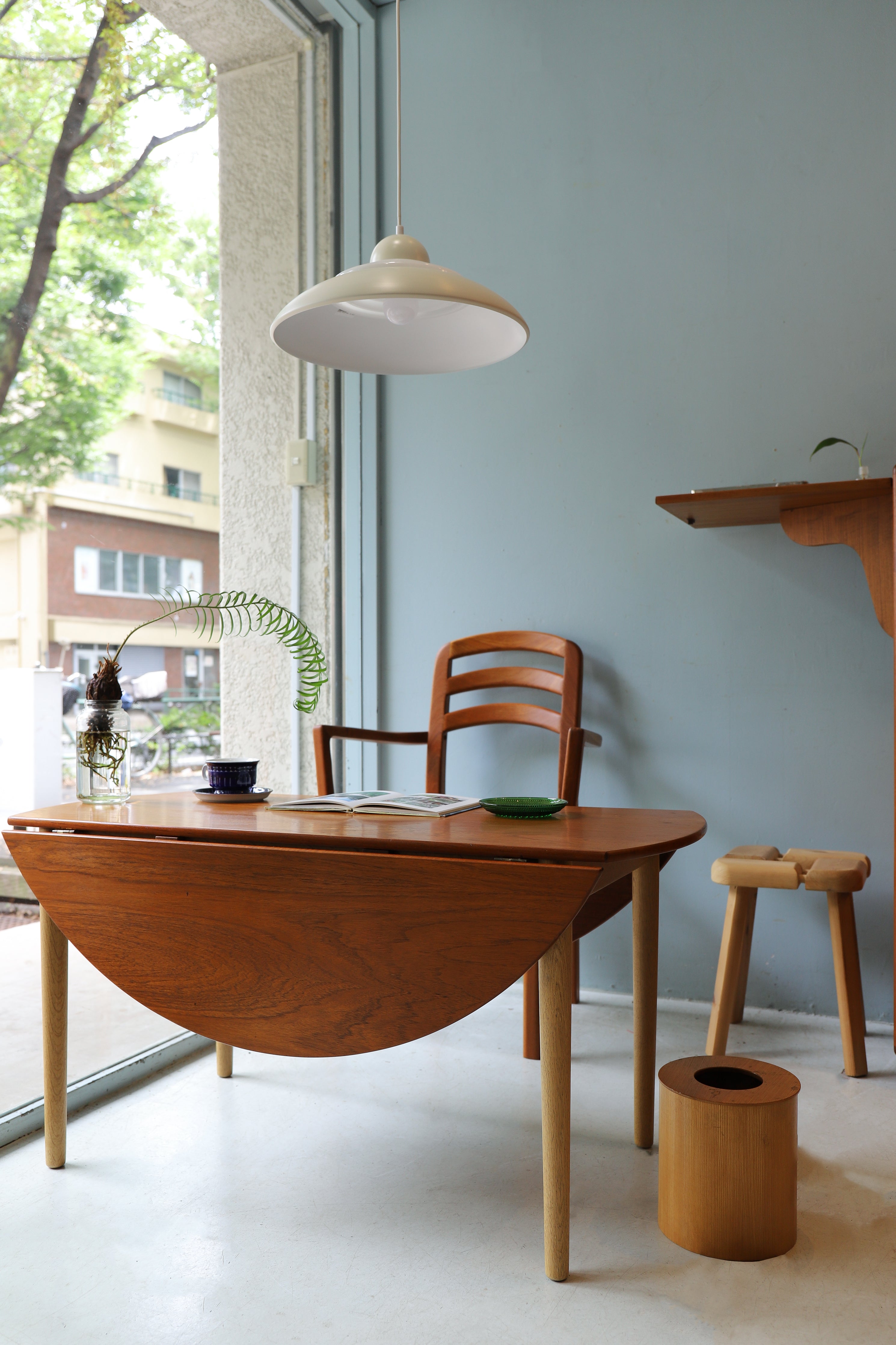 ヴィンテージ家具】フランス アイボリー コーヒーテーブル TABLES