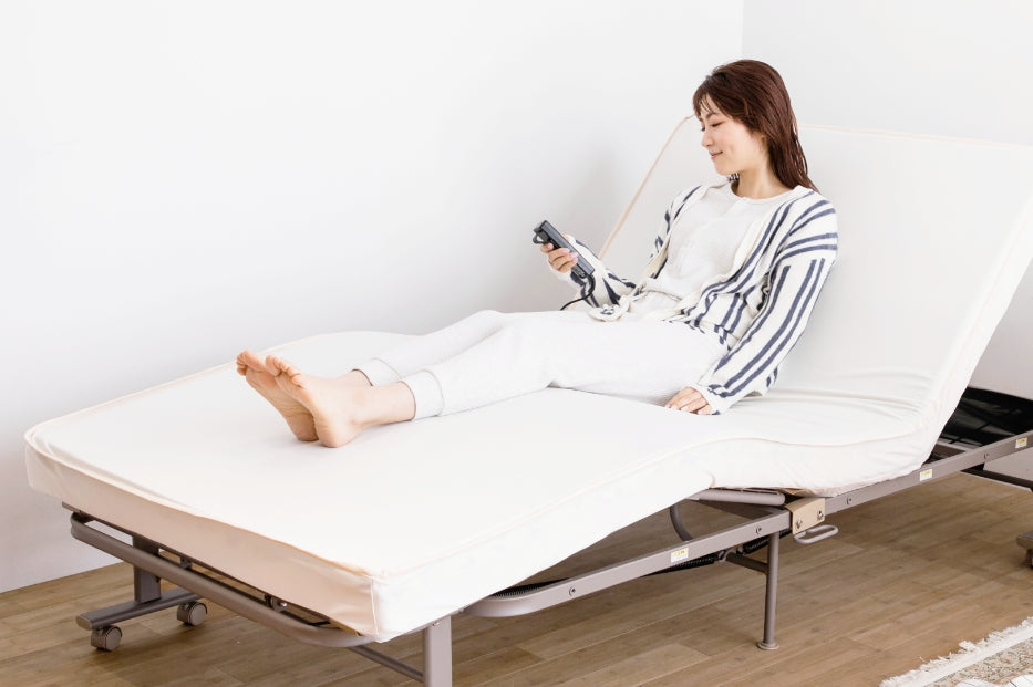 リクライニング・折りたたみ機能付きのベッドの選び方｜アテックス
