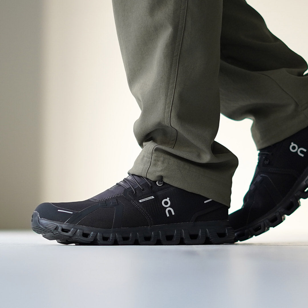 ON（オン） クラウド 6 ウォータープルーフ スニーカー 2025年モデル