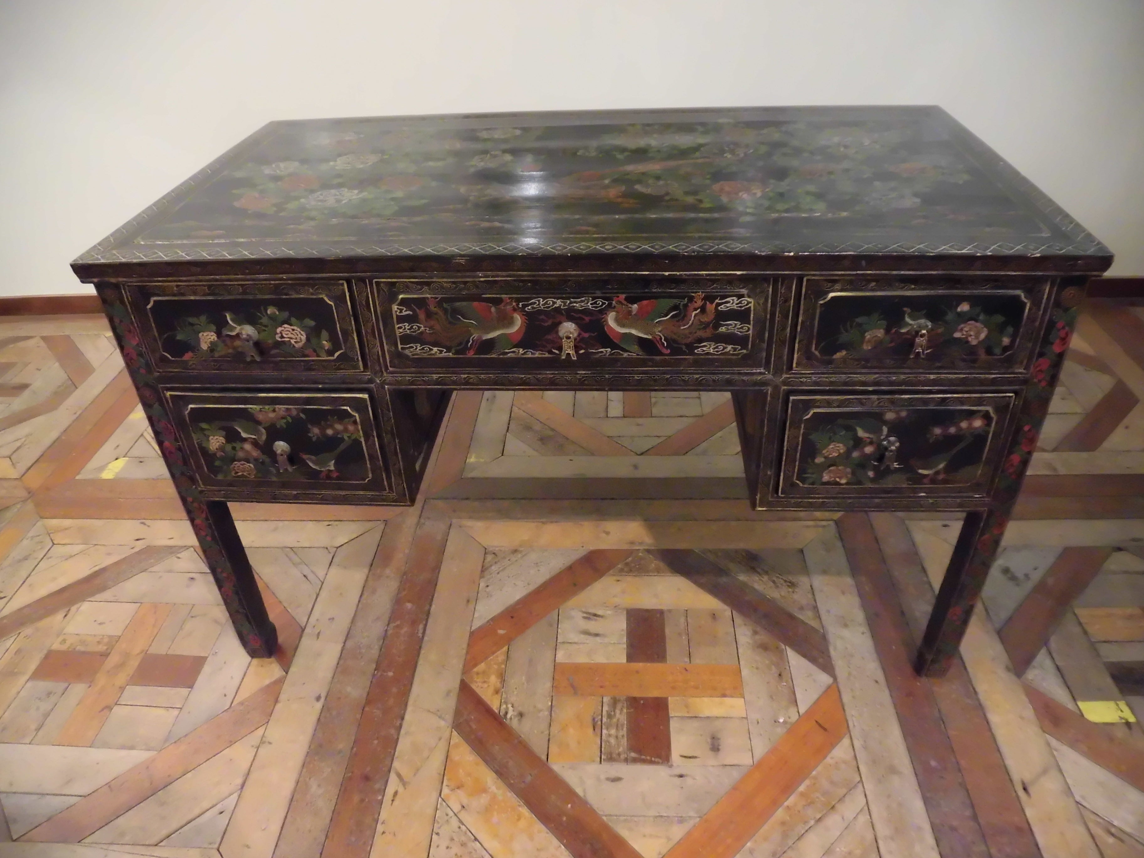 chinoiserie | ロイズ・アンティークス | ヨーロッパのアンティーク