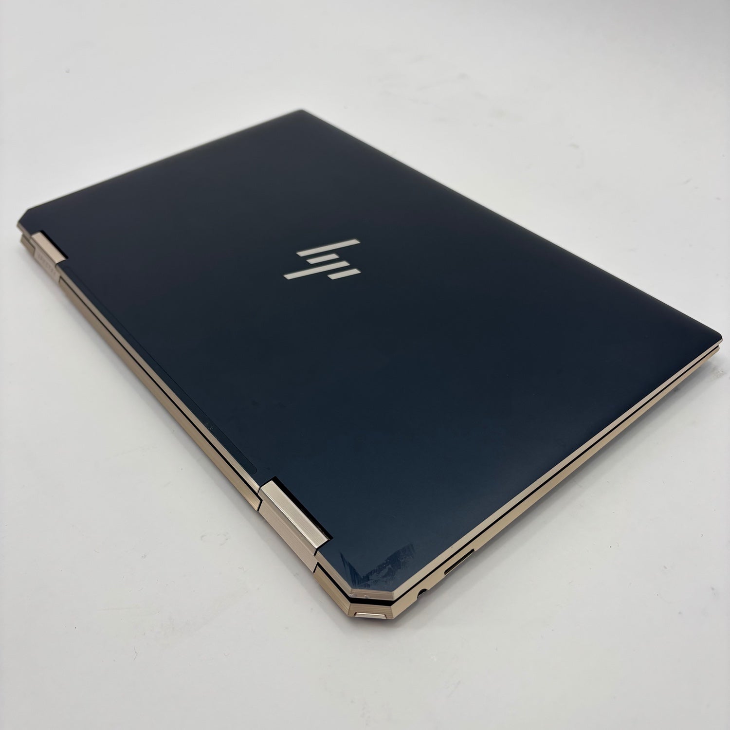 HP Spectre x360 Convertible 13T-AW200 13.3