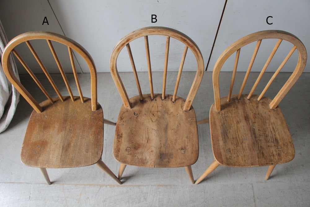 2脚あり！アーコール社フープバックチェア（カスタード） イギリス