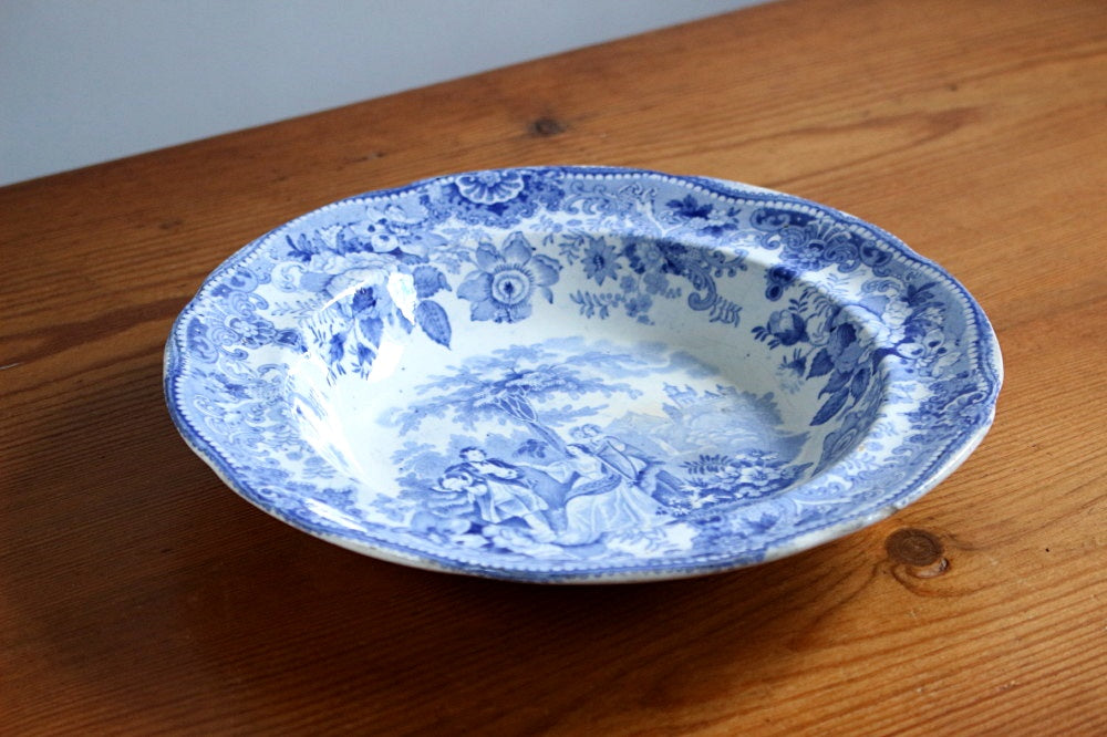 ダベンポート社19世紀のB＆Wスープ皿（直径24.5cm） イギリス