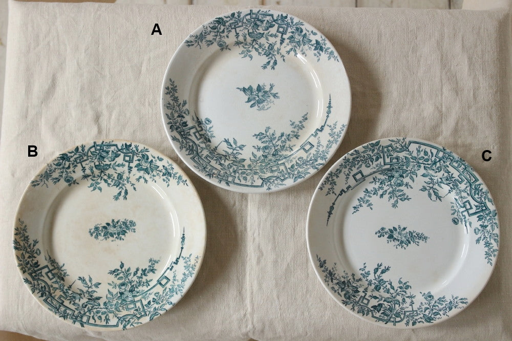 バドンヴィレー窯『ROSES』平皿（直径22cm） フランスアンティーク食器