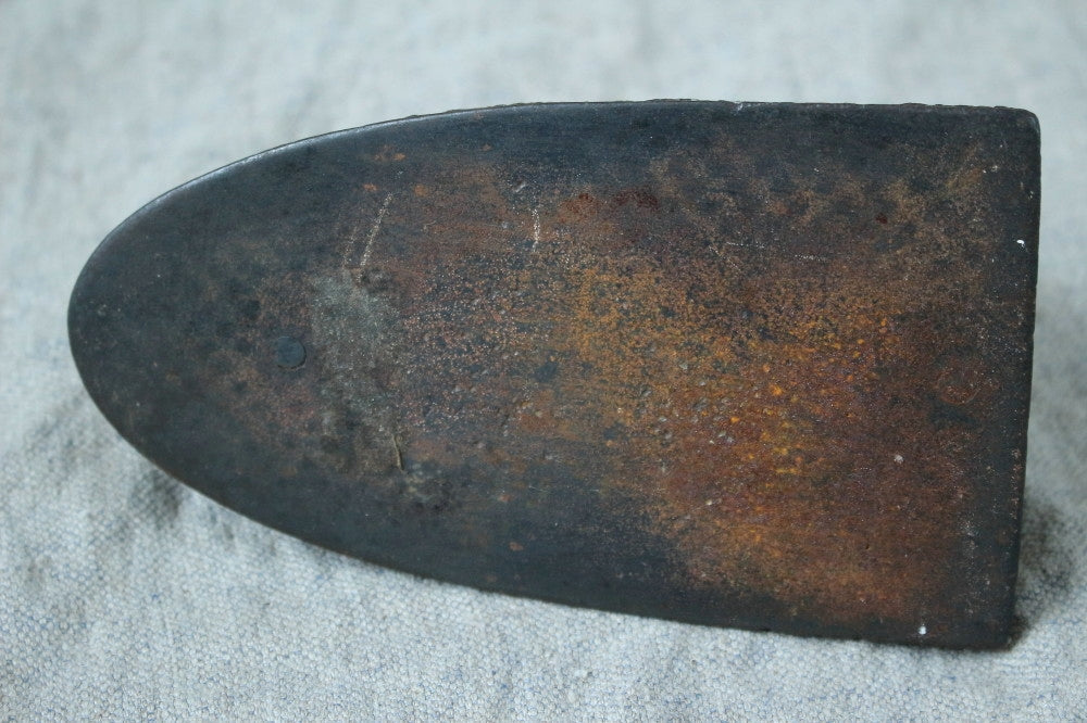 ドアストッパーになるアイアン（鉄製）アイロン フランスアンティーク